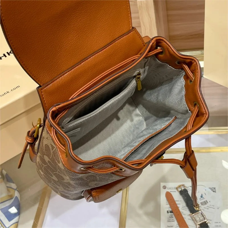 Backpack Women's Bag 2024 New High end Designer Retro Leisure Commuter Backpack Travel Bag Large Capacity