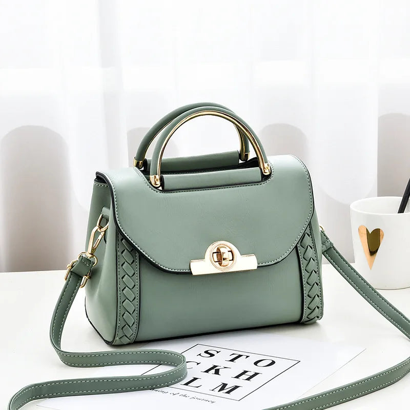 Portable small square bag fashion lock shoulder bag simple casual messenger bag