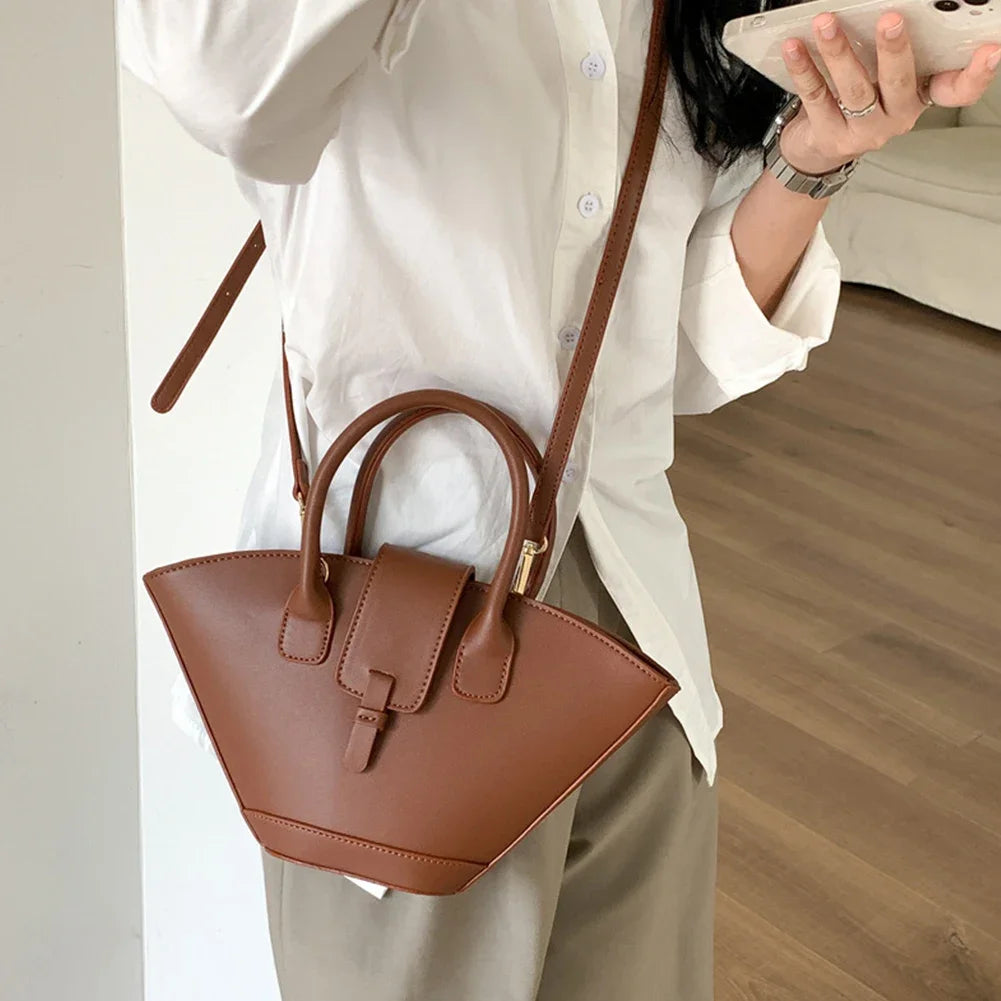 Luxury Designer Fashion Handbag PU Leather Tote Bag Large Capacity Trendy Crossbody Bag Trapezoid Bucket Bag for Women